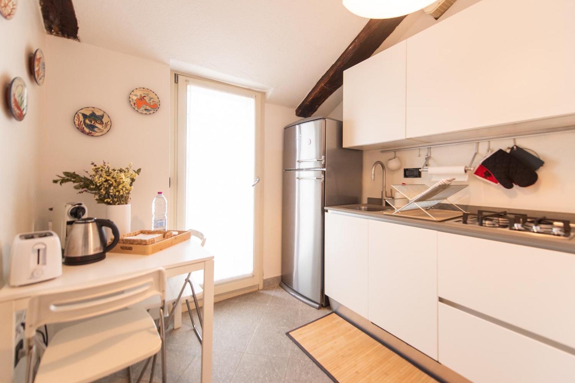 House With Terrace Apartment Turin Bagian luar foto